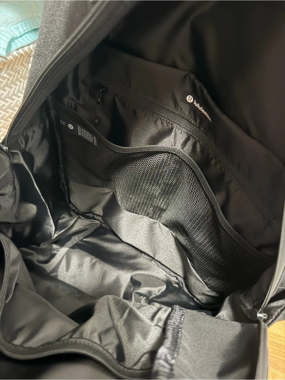 lululemon athletics Command the Day backpack